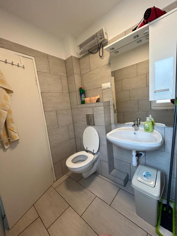 Babzsi Nyaralo Villa Vonyarcvashegy Buitenkant foto